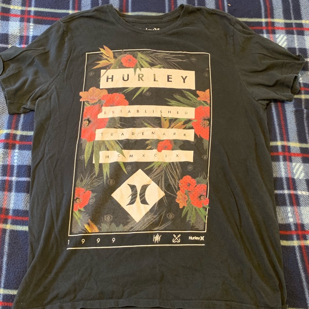 Hurley T-shirt